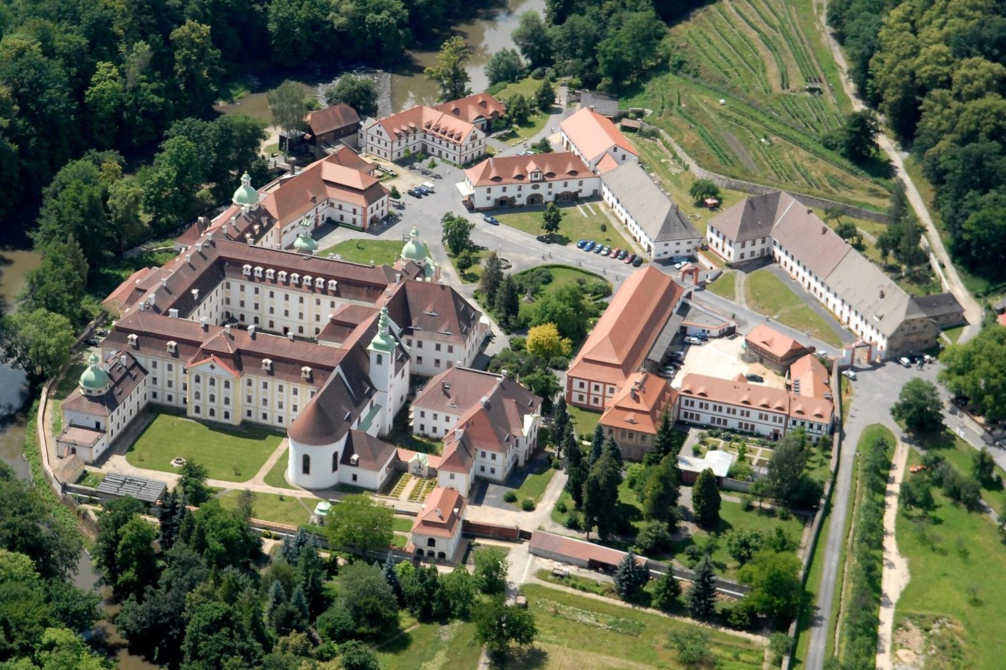 Gaestehaeuser St. Marienthal Экстерьер фото
